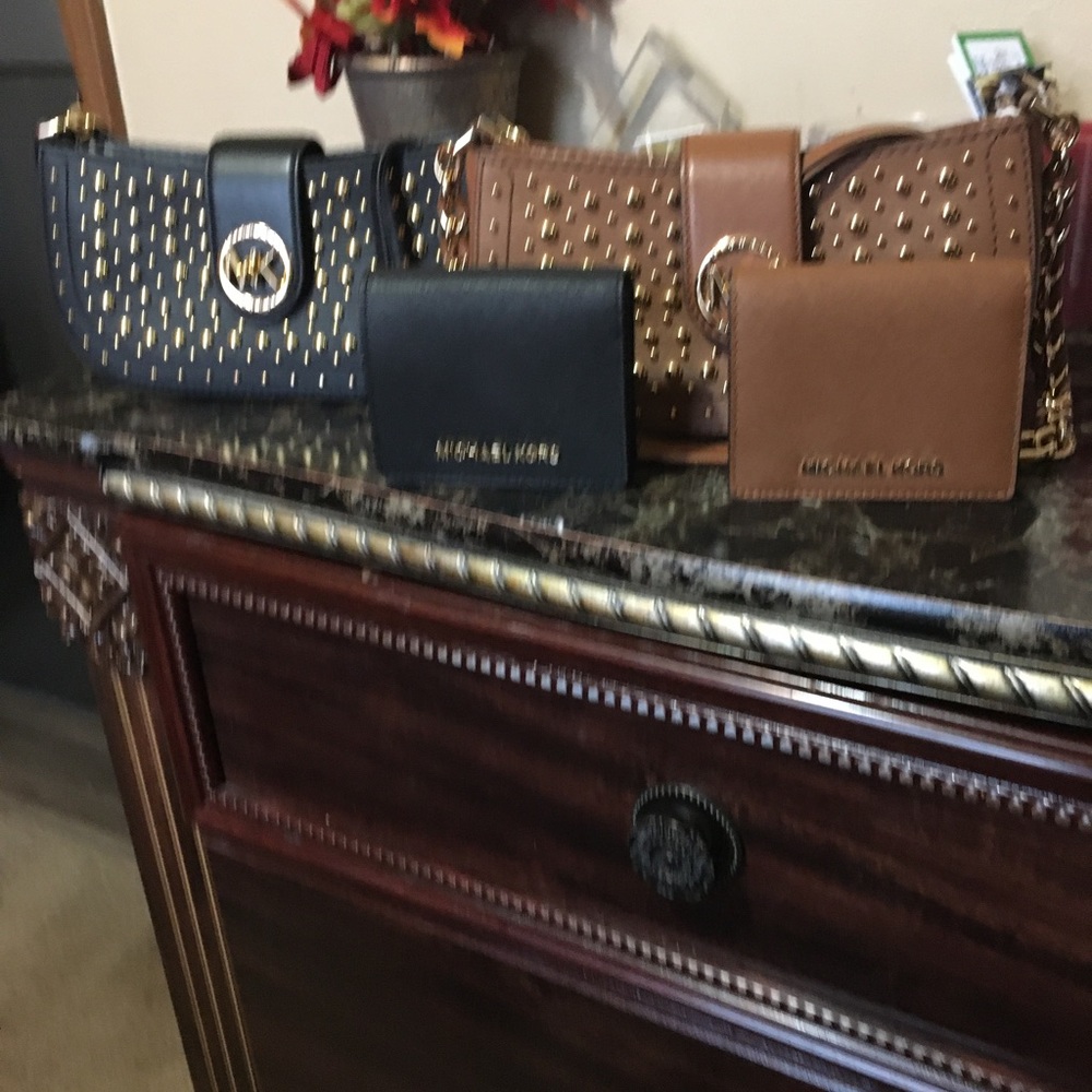 Michael Kors small purse and wallet bundle